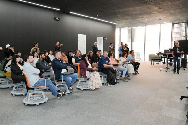 Gestion de la communication dans l'enseignement virtuel